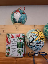 Carica l'immagine nel visualizzatore di Gallery, Lattina Pocket Natale | Natale 2